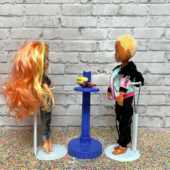 L.O.L. Surprise! LOL Surprise OMG Dolls COOL LEV SKATEPARK QT LIL SCRIBBLES - Picture 8 of 11